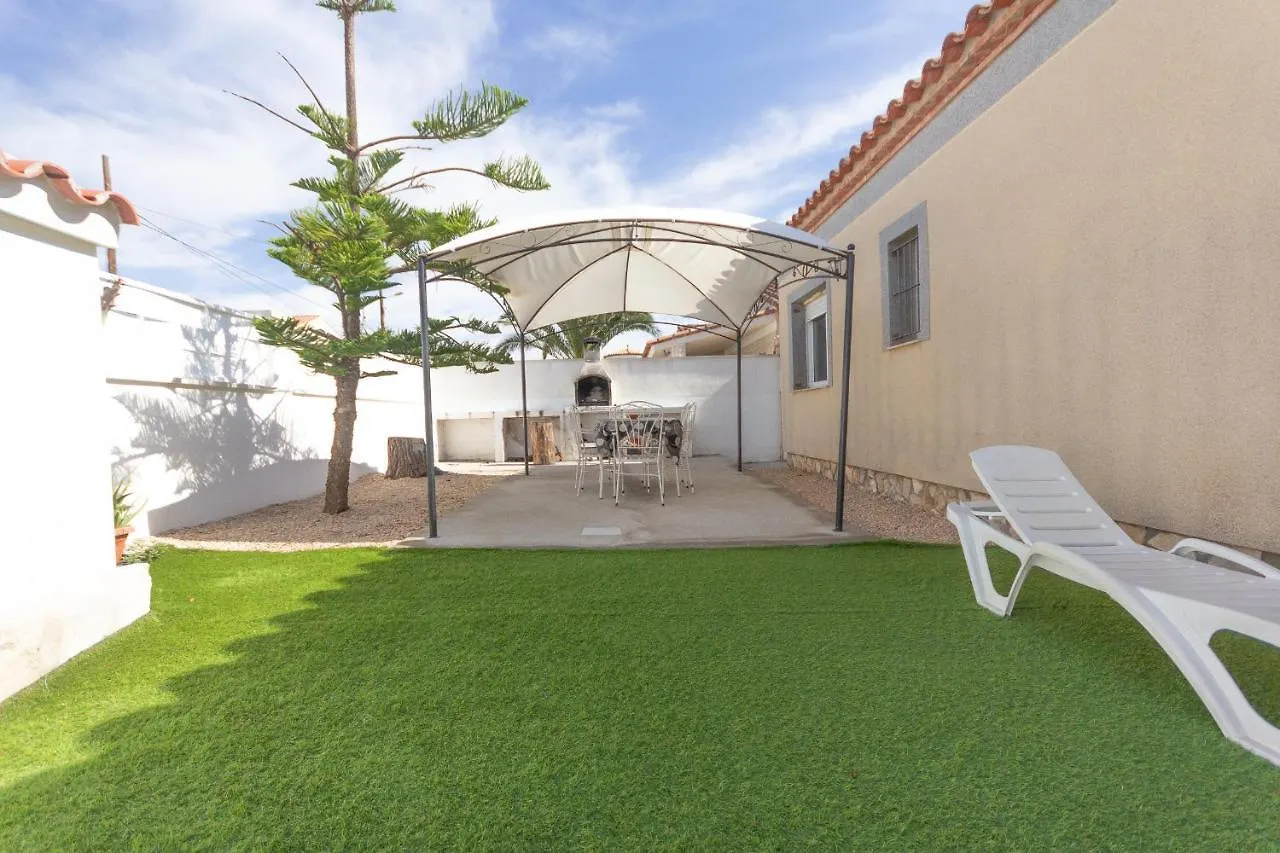 ל'אמטיה דה מר Innouthome Villa Privada Familiar Con Piscina Rovello 0*, ל'אמטיה דה מר ספרד